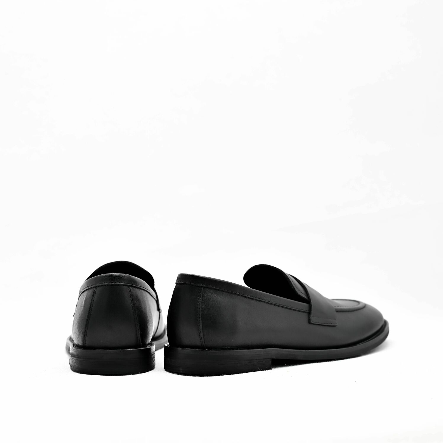 Sasha Fabiani WOMEN LOAFERS