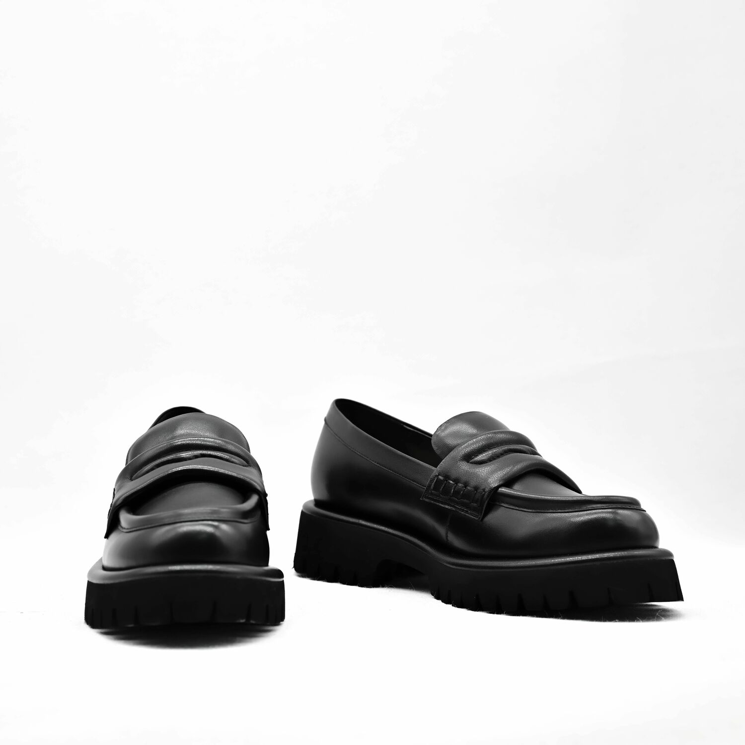 Sasha Fabiani WOMEN LOAFERS
