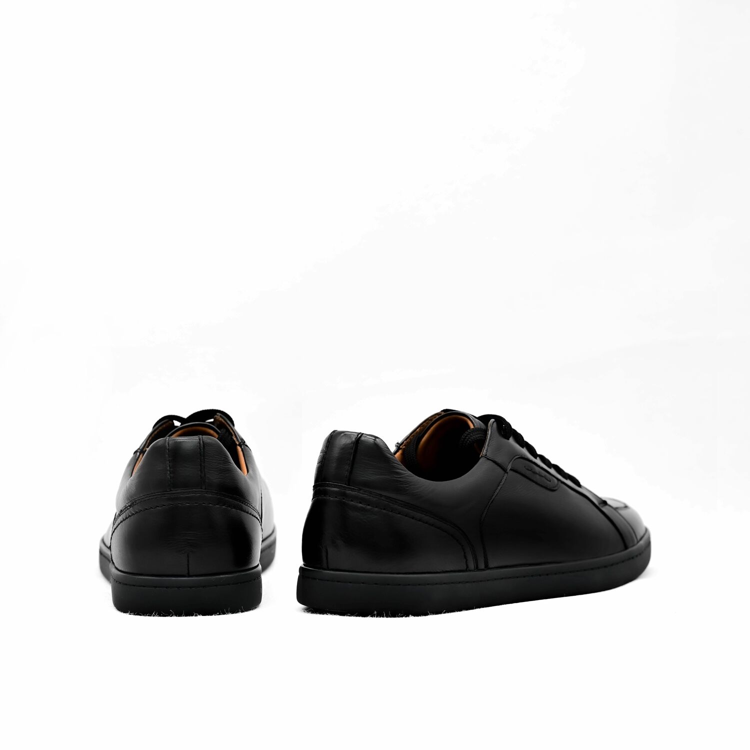 CINDY C ERIC MEN SNEAKERS