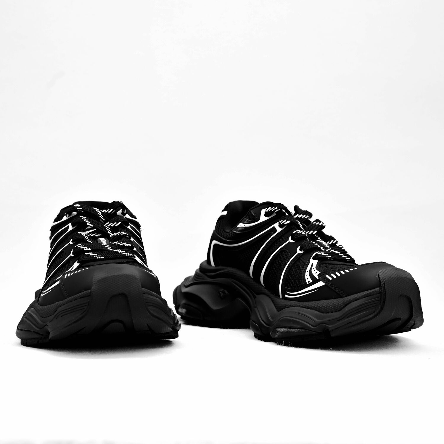 CINDY C ERIC MEN SNEAKERS