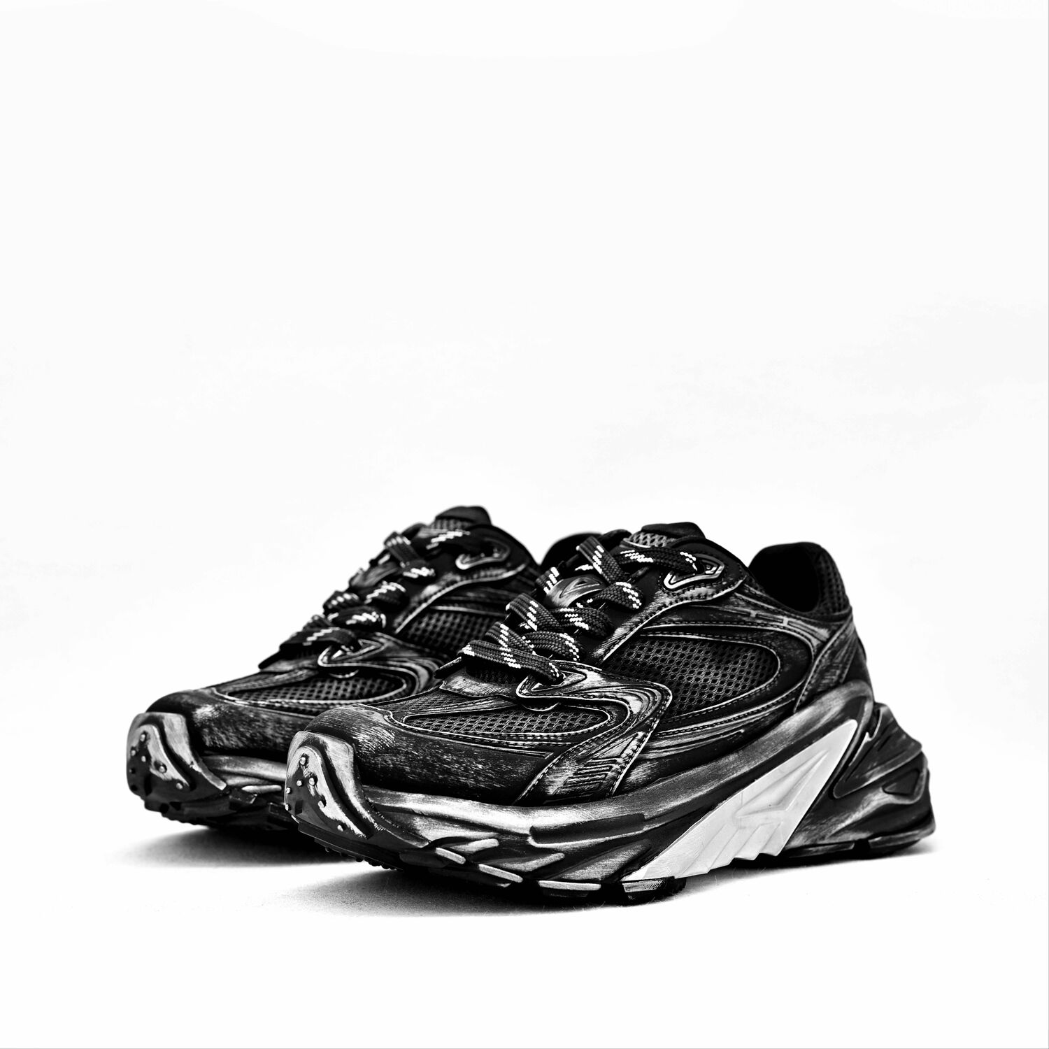 CINDY C ERIC MEN SNEAKERS