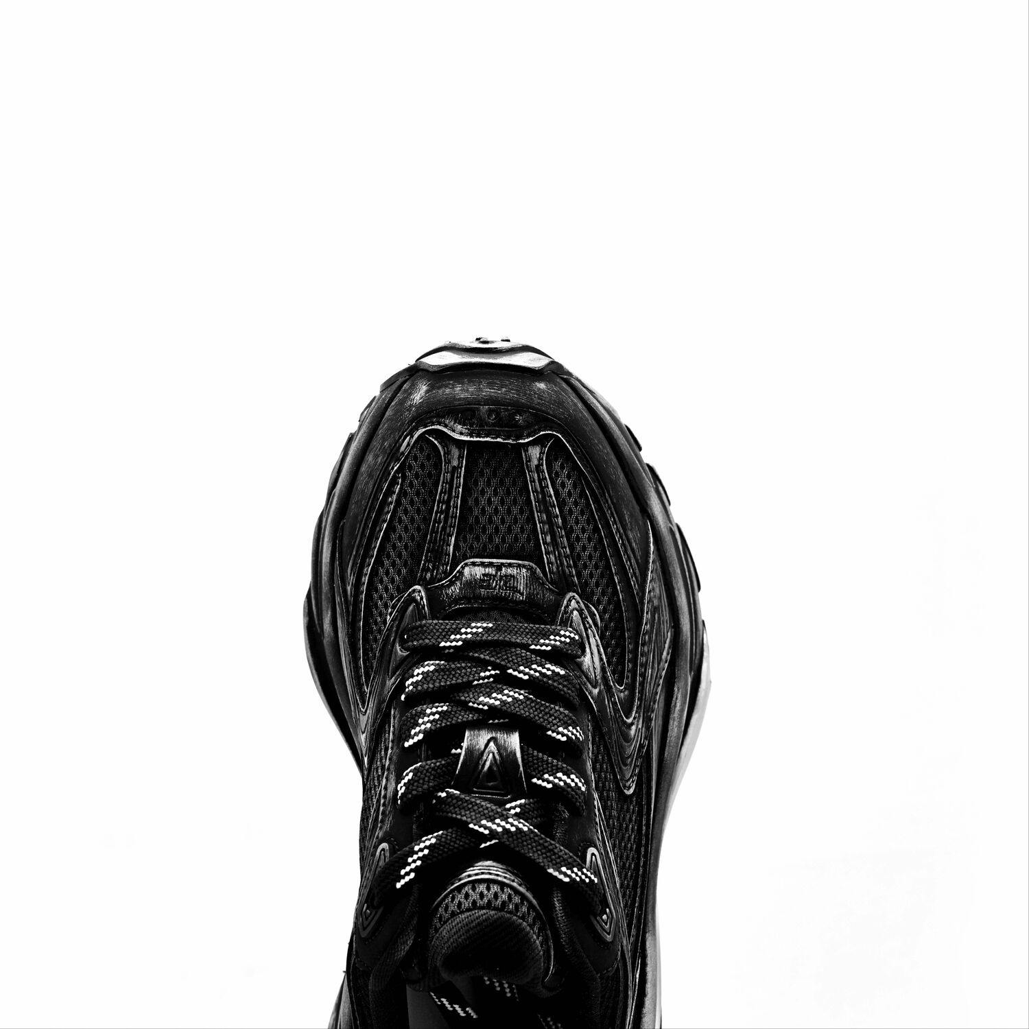 CINDY C ERIC MEN SNEAKERS