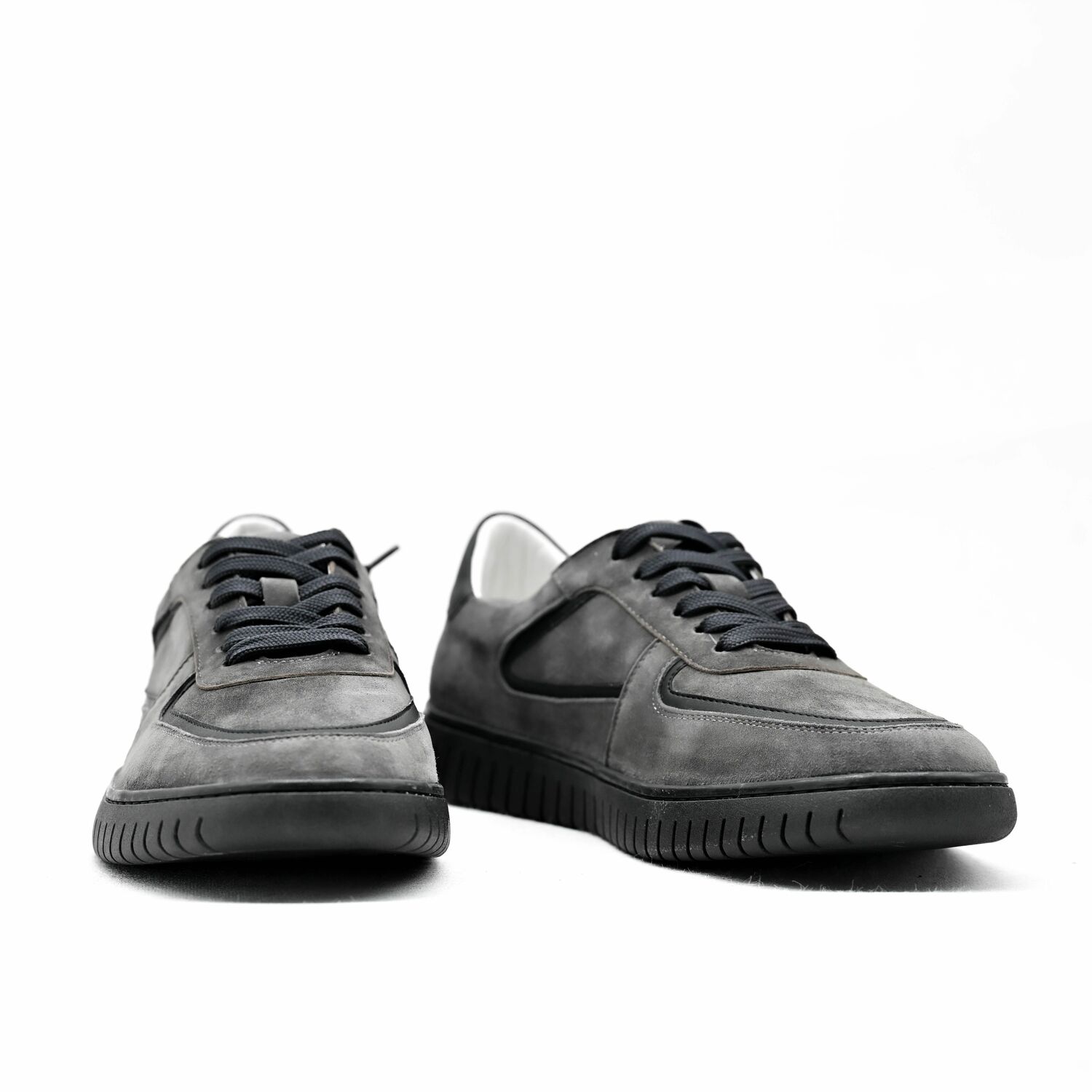 CINDY C ERIC MEN SNEAKERS