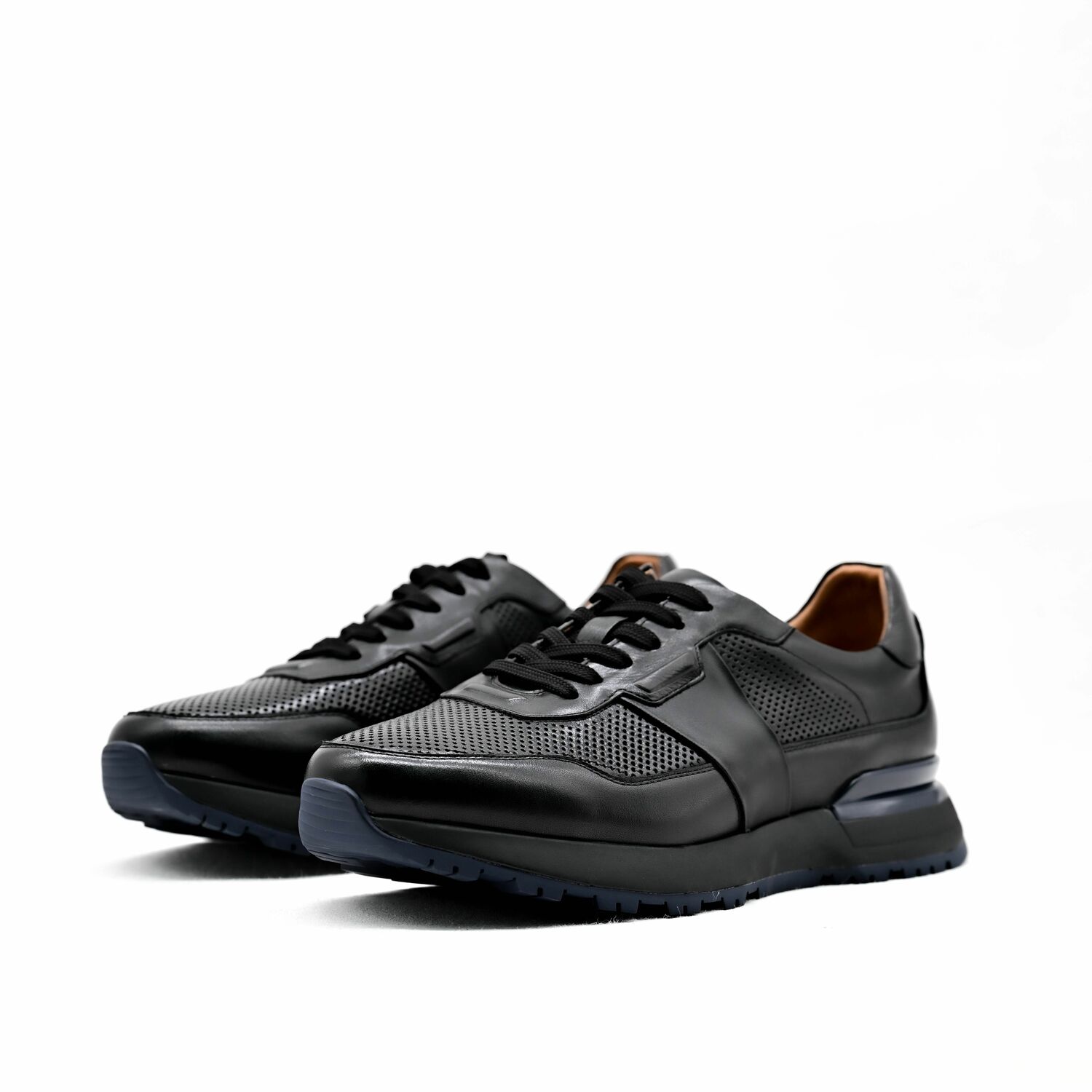 CINDY C ERIC MEN SNEAKERS