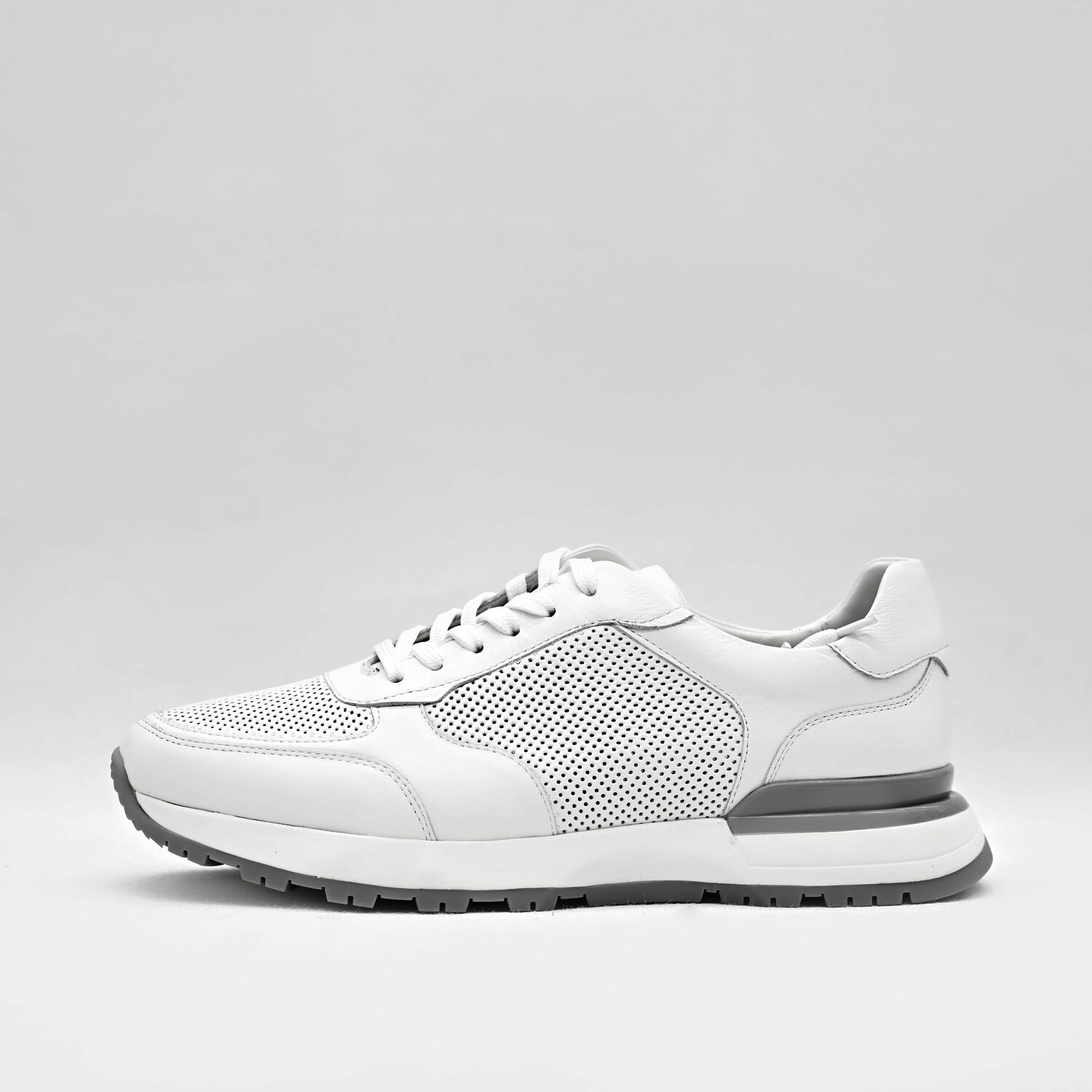 CINDY C ERIC MEN SNEAKERS