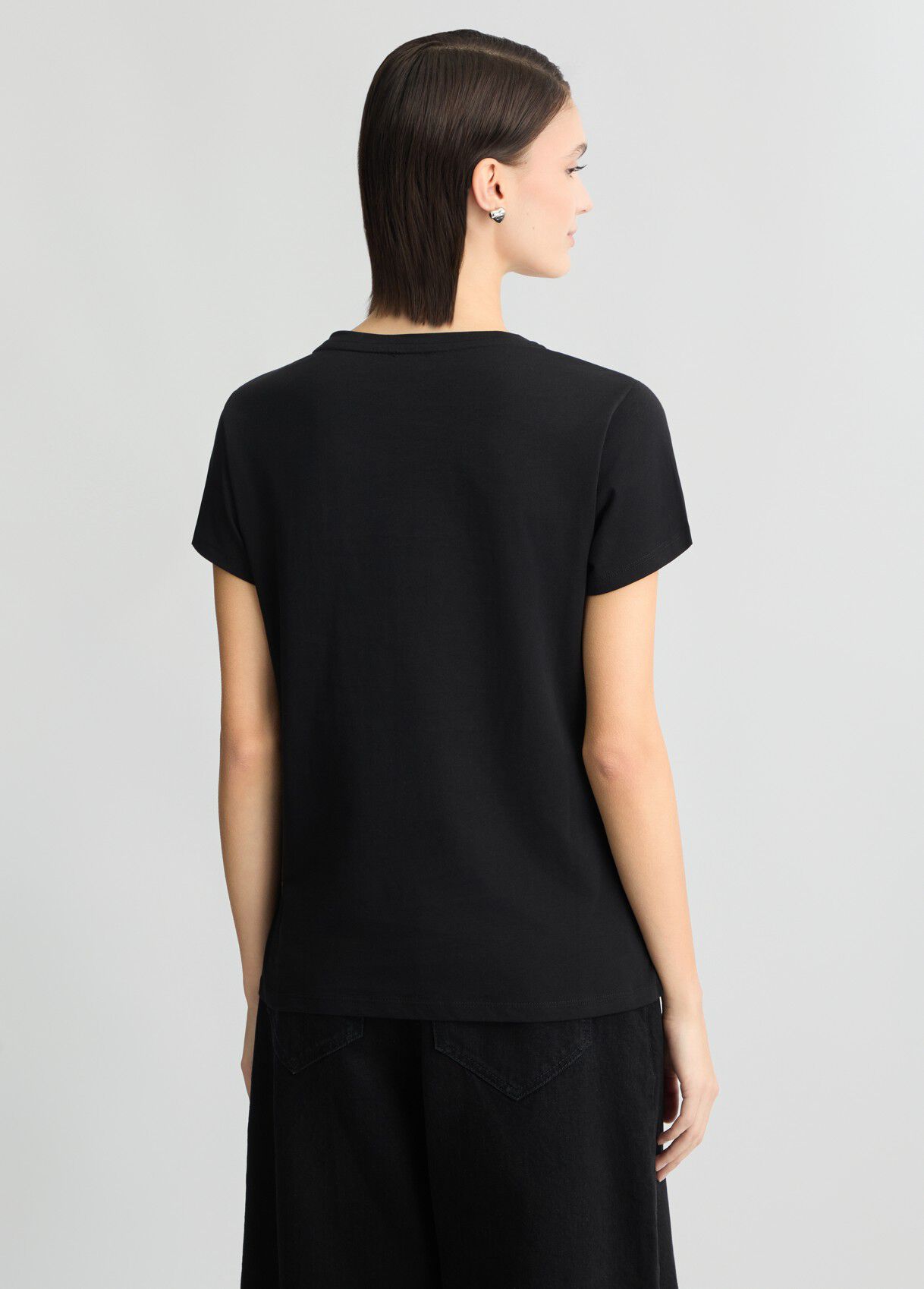 T-SHIRT KNITTED