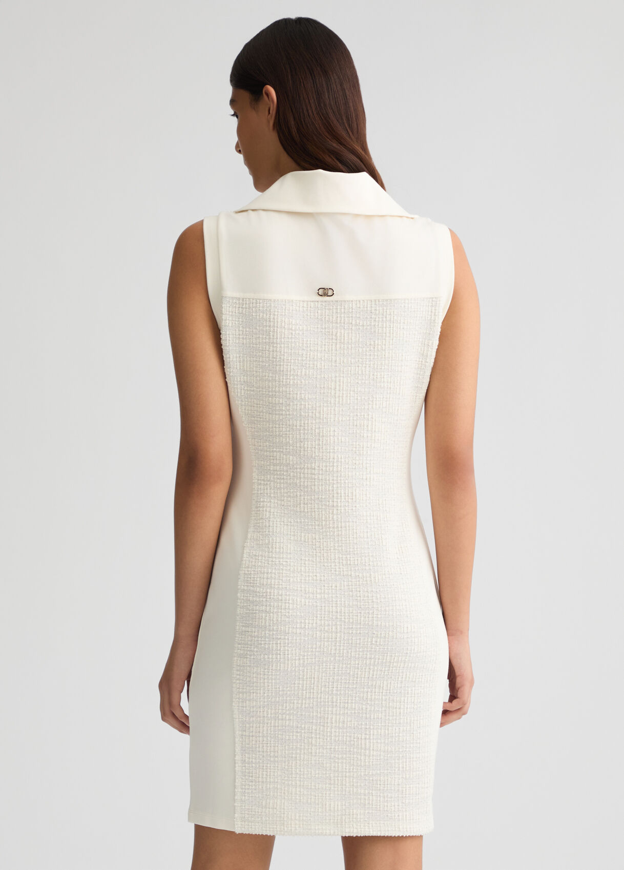DRESS W. KNITTED
