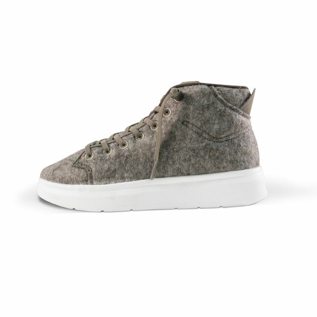 Натурал саарал хагас түрийтэй эсгий кет /sneakers/