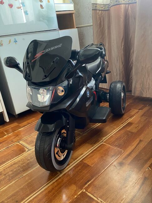 3 duguit moto 2/6 nas