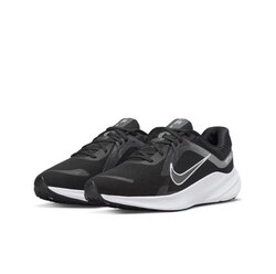 Nike quest5