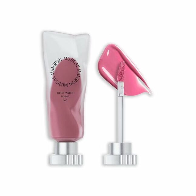 MUZIGAE Mansion Objet Water No.006 behind