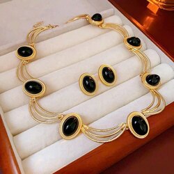 Gold set