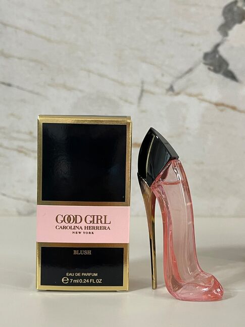 Carollona herrera good girl blush