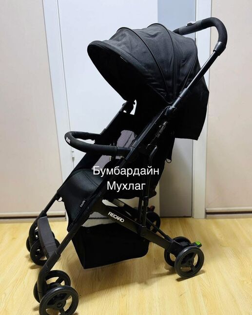 Recaro аялалын тэрэг