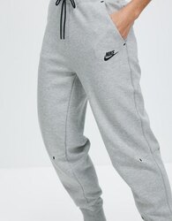 Nike Tech Fleece