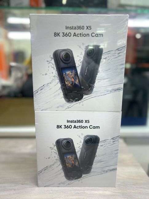 Insta360 x5