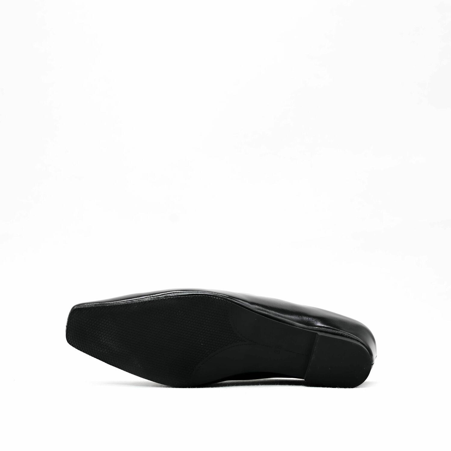CINDY C ERIC WOMEN SLIPPERS