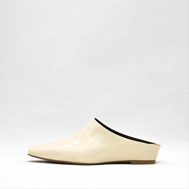 CINDY C ERIC WOMEN SLIPPERS