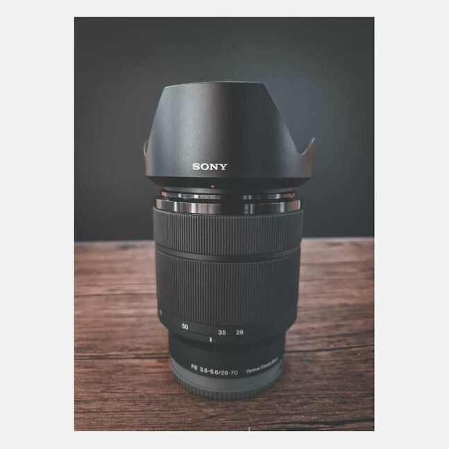 Sony 28-70