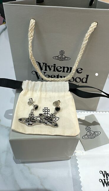 Vivienne westwood ээмэг