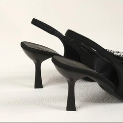 Ямар ч хувцасанд төгс тохирох өсгийт