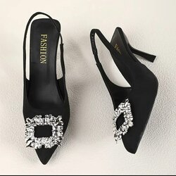 Ямар ч хувцасанд төгс тохирох өсгийт