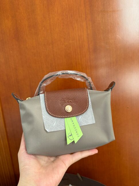 Mini pouch