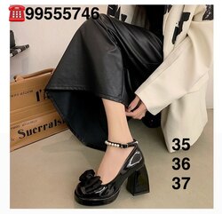 Лакан өргөн өсгийт