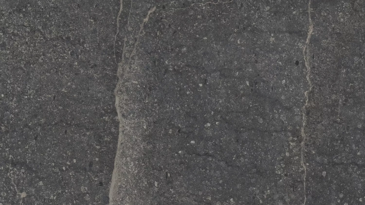 F244 ST76 Anthracite Candela Marble