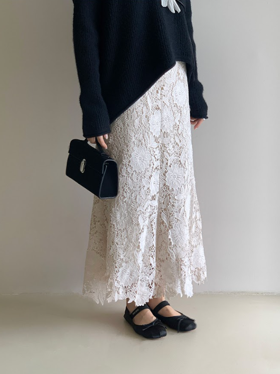 white lace skirt