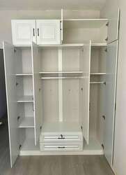 Хувцасны шүүгээ