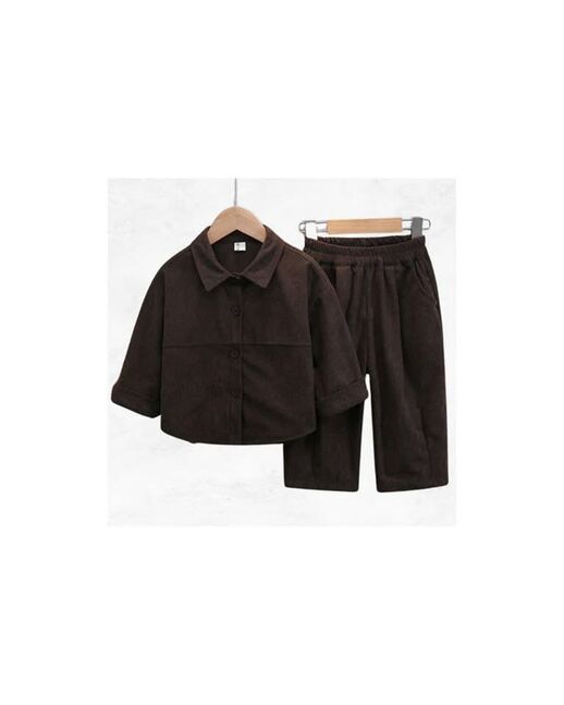 Хөвгүүдийн хоёр хос хувцас