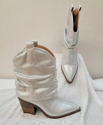 Usa jessica simpson size 37