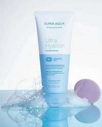 Missha чийгшүүлэх үйлчилгээтэй цэвэрлэгч хөөс