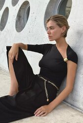 Asymmetric polyamide top