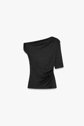 Asymmetric polyamide top