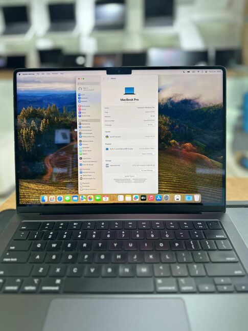 Apple m3 pro 11-core chip 18gb unified ram | 512gb ssd 14" 3024 x 1964 liquid retina xdr screen 14-core gpu | 16-core neural engine wi-fi 6e (802.11ax)