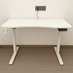 Өндөр нам тохируулагчтай автомат ширээ