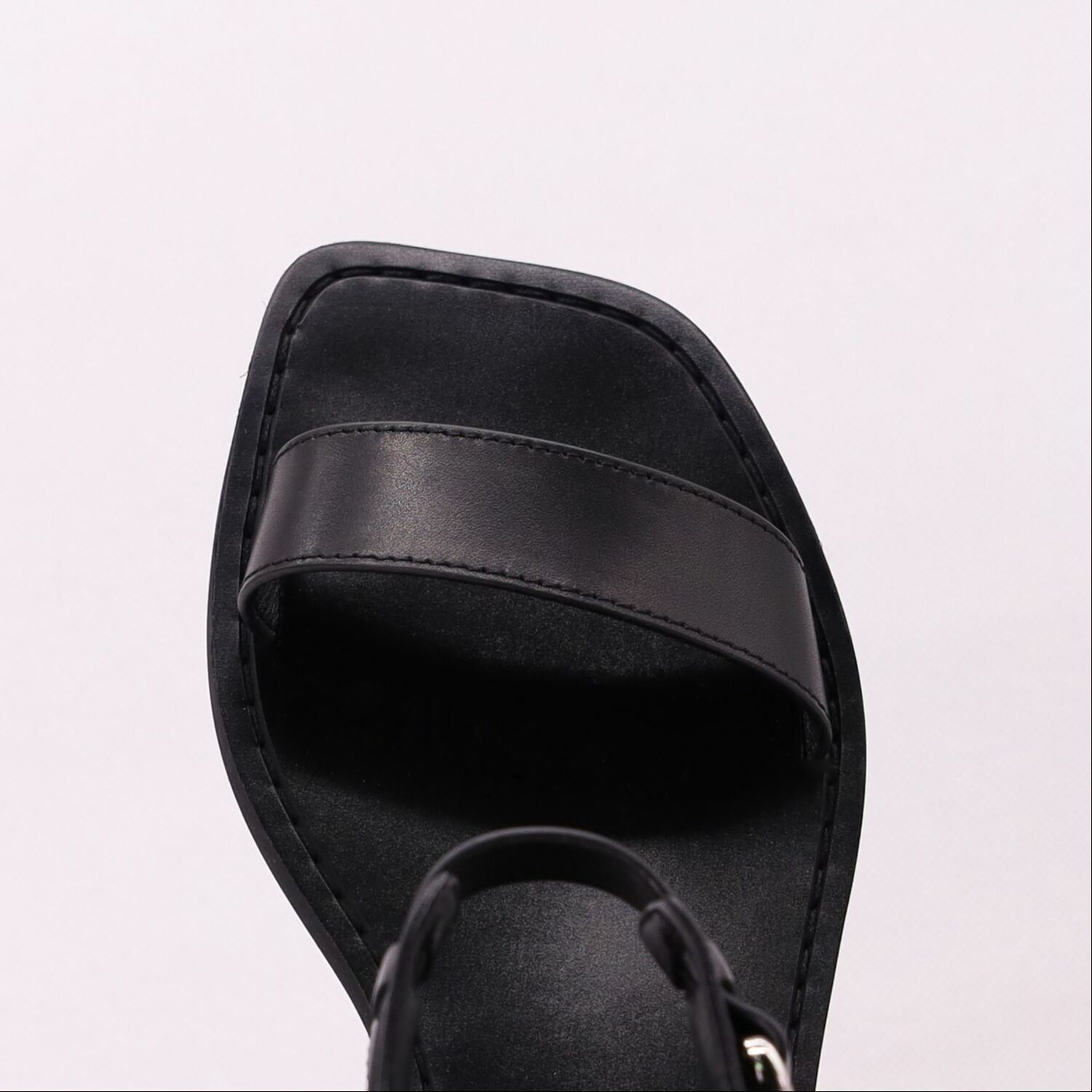Sasha Fabiani WOMEN SANDALS