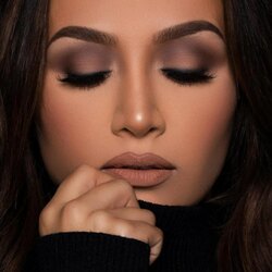 Dose of colors - pretty cool eye shadow palette