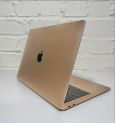 Macbook air 2020 m1 13'3 inch rose gold