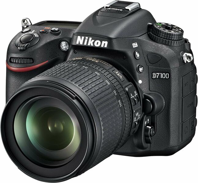 Nikon d7100 + 18-140mm vr 