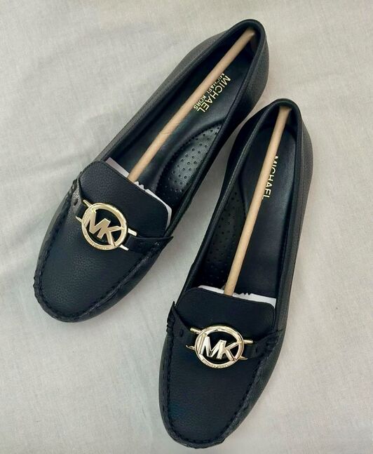 Mk balerina size 37.5 🇺🇸💯