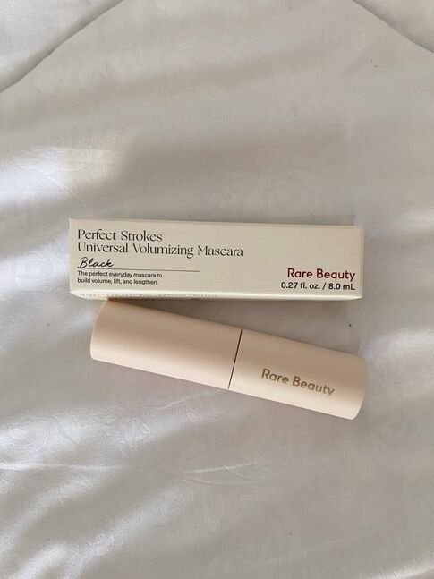 Rare beauty mascara 