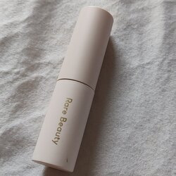 Rare beauty mascara 