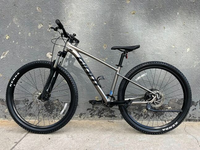 Giant talon 29-4