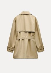 Short trench coat