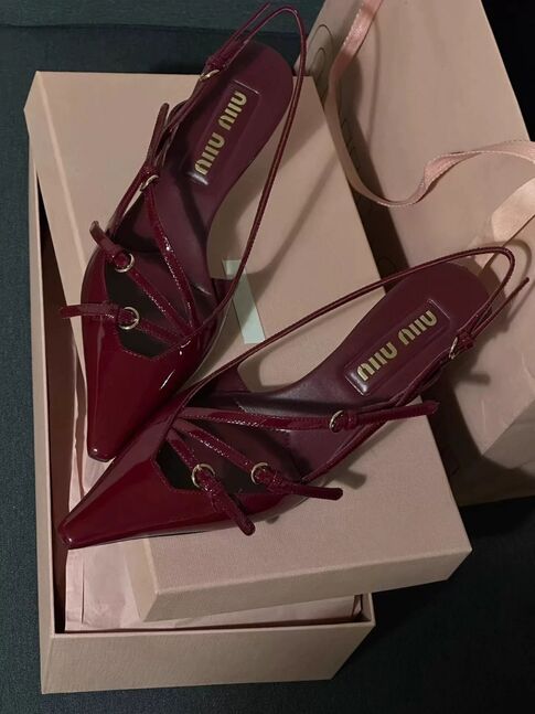 Miu miu kitten heels загварын өсгийт