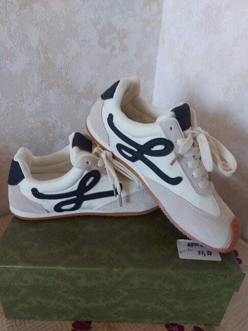 Loewe пүүз