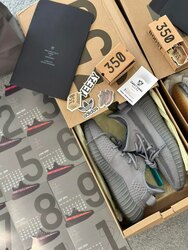 Yeezy boost 350 v2 steel grey
